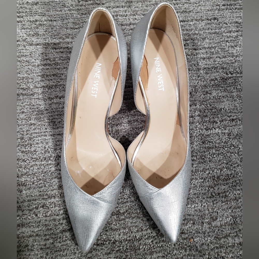 Nine West Size 9M Silver Stiletto High Heels - Picture 8 of 13